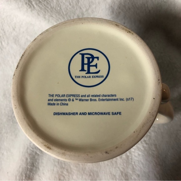 The Polar Express Christmas Coffee/Tea/Hot Chocolate Mug - Picture 4 of 8